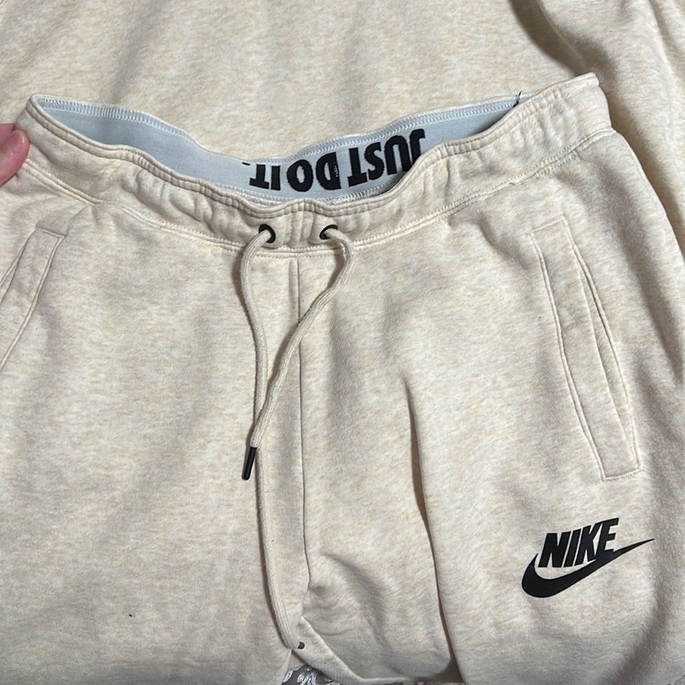 Nike track suit set!